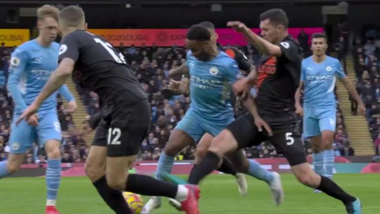 Manchester City get a penalty overturned by VAR