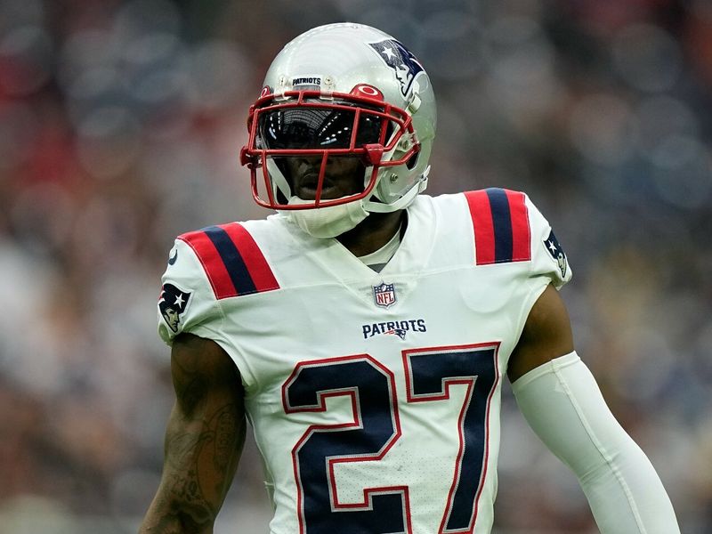 Patriots' Patterson has become revelation out of backfield