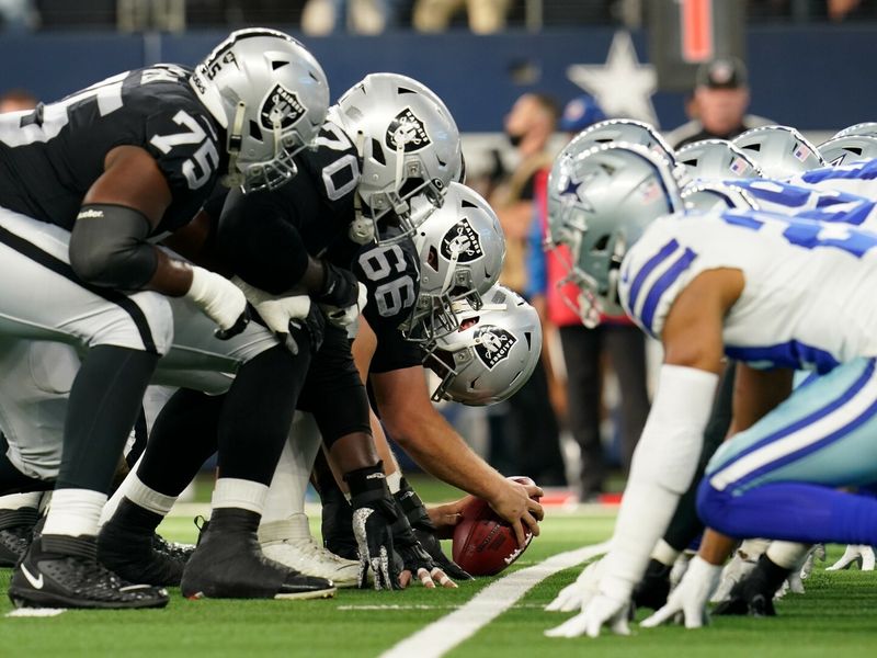 Raiders visit Cowboys, seek to change Thanksgiving fortunes