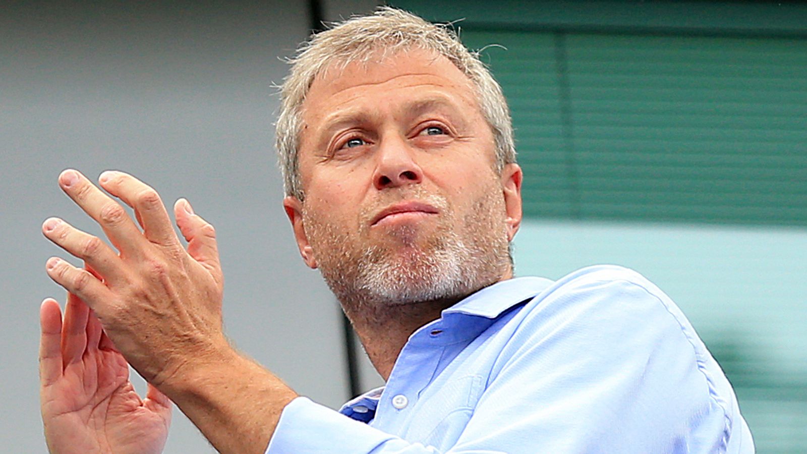 Roman Abramovich hands Chelsea 'stewardship' to club's charity trust following R..