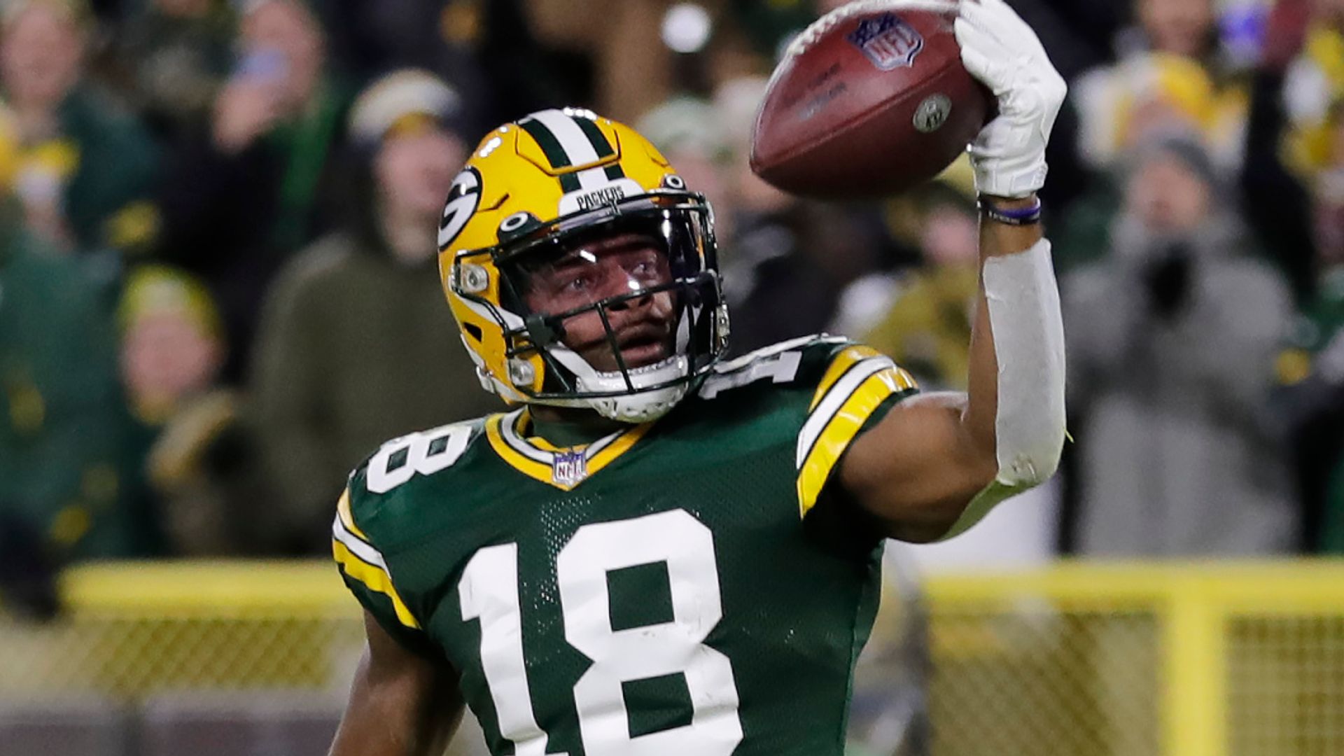 Packers wide receiver Cobb 'out for a while'