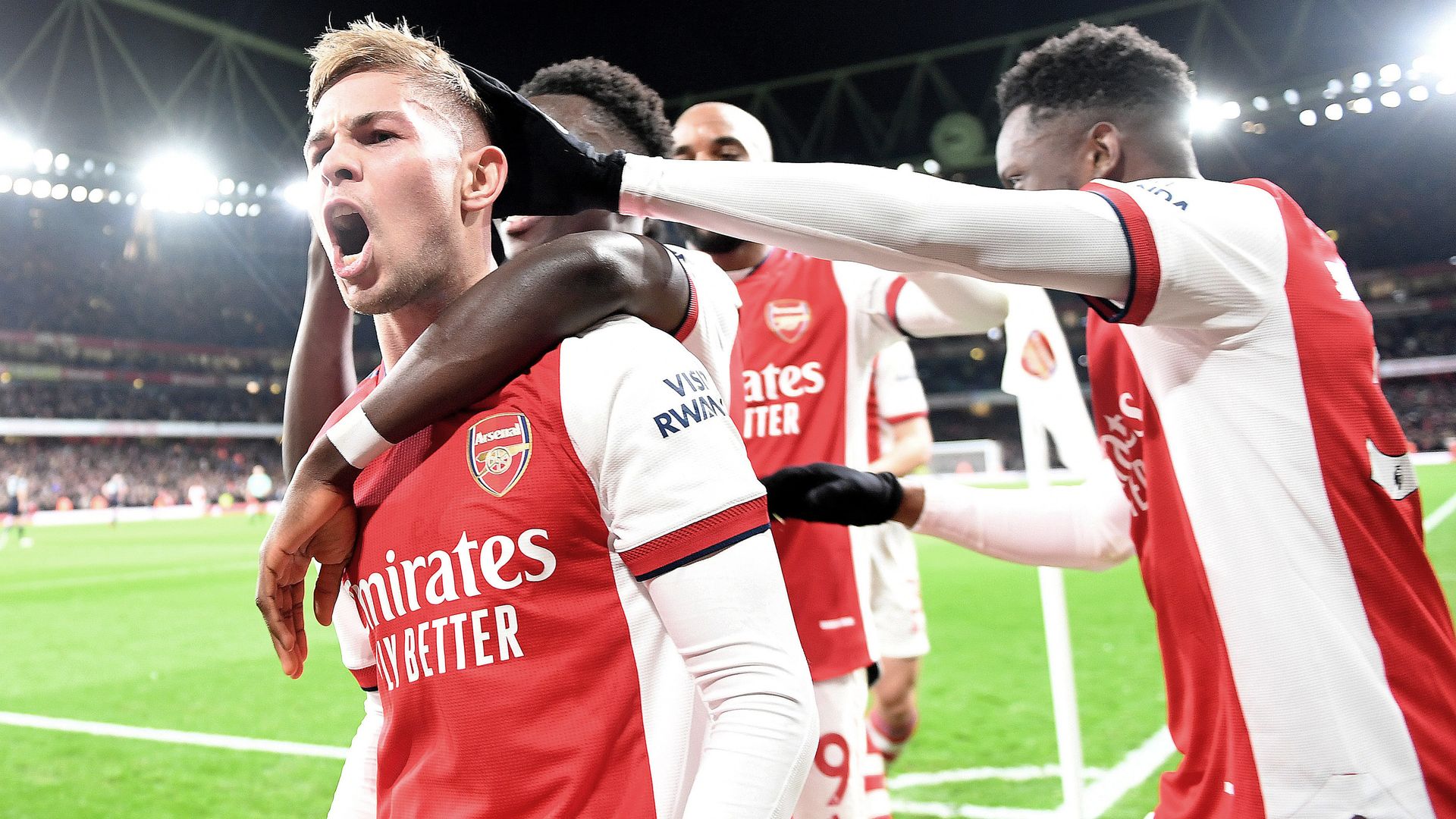 Back Arsenal & low cards vs Man City at 100/30 - Jones Knows