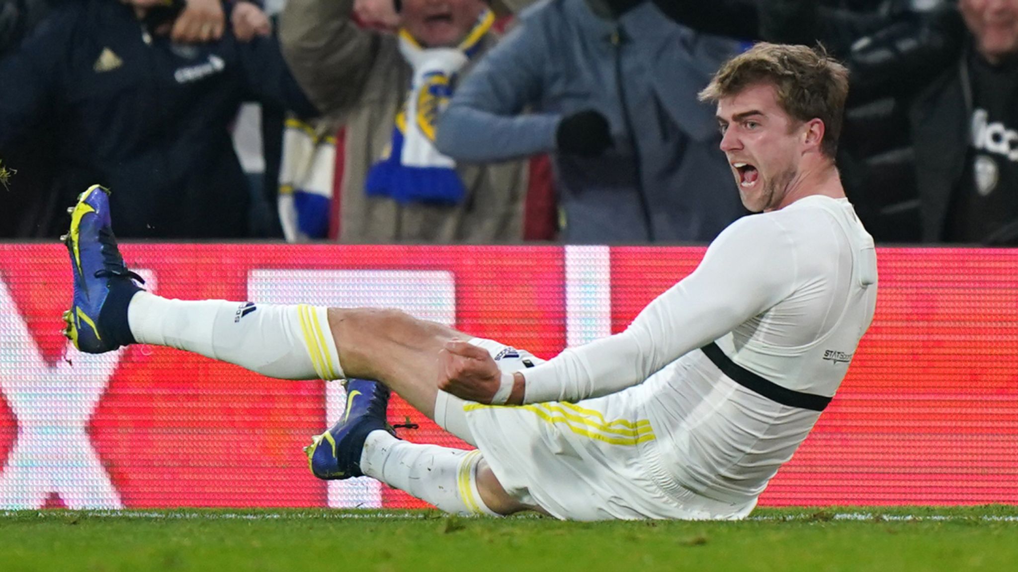 Leeds United 2 2 Brentford Patrick Bamford S 95th Minute Equaliser Salvages Point For Hosts Football News Sky Sports