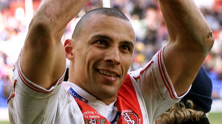 St Helens v. Leeds
Anthony Sullivan shows his delight after St Helens beat Leeds at the JJB Stadium during the Silk Cut Challenge Cup semi-final at The JJB Stadium, Wigan.