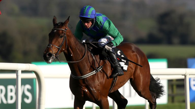 Kilcruit ridden by Derek O&#39;Connor 