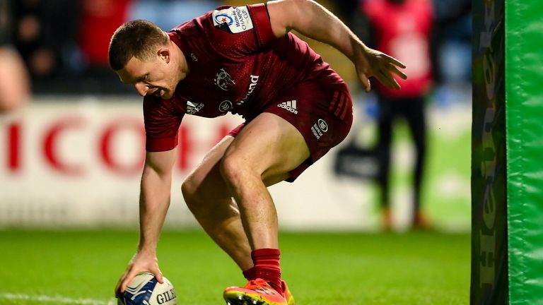 Andrew Conway sprinted in for Munster's third try in Coventry 