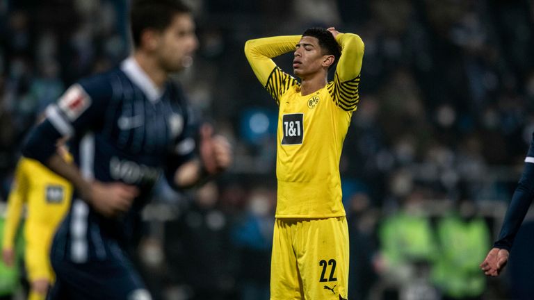 Borussia Dortmund passed up a number of chances as they lost ground in the Bundesliga title race with a 1-1 draw against Bochum
