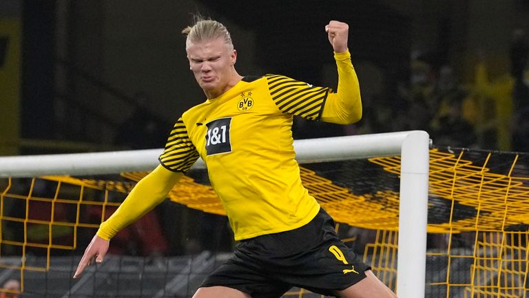 Dortmund&#39;s Erling Haaland celebrates his second goal during the German Bundesliga soccer match between Borussia Dortmund and Greuther Furth