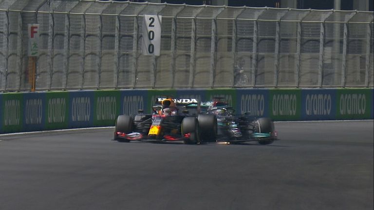 Hamilton runs into the back of Verstappen