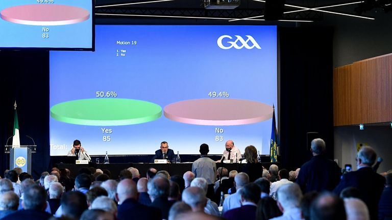 23 October 2021; Uachtar..n Chumann L..thchleas Gael Larry McCarthy announces the result of Motion 19, regarding the restructure of the GAA football championship, which did not get the required 60% to pass, and so failed, during the GAA Special Congress at Croke Park in Dublin. Photo by Piaras .. M..dheach/Sportsfile