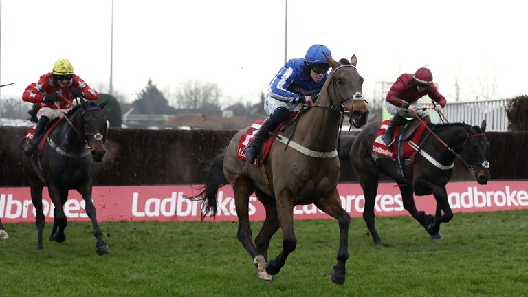 Jacamar proved too strong for his rivals at Kempton on Boxing Day
