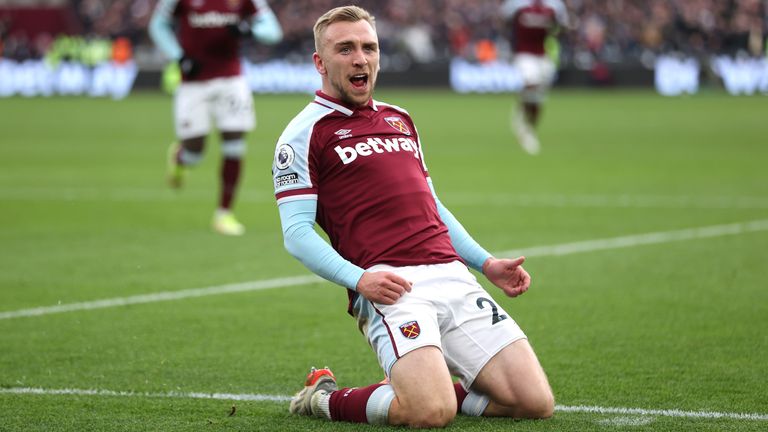 Jarrod Bowen celebrates after scoring West Ham's second goal against Chelsea