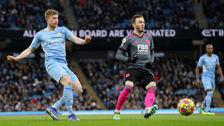 Kevin De Bruyne scores Man City's first goal (AP)