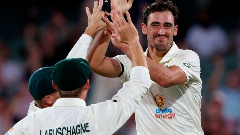 Mitchell Starc is expected to be fit for the Boxing Day Test after tweaking his rib in Adelaide