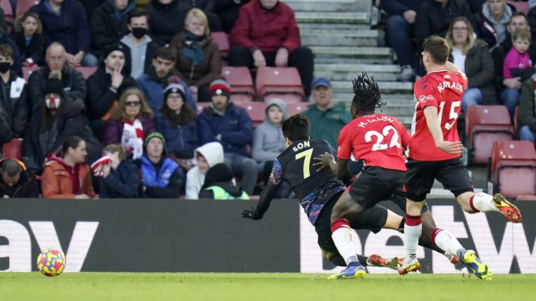 Mohammed Salisu takes down Heung-min Son conceding the penalty