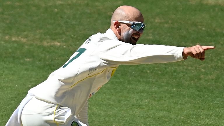 Nathan Lyon landed three wickets in the English first innings, ejecting Ollie Pope, Chris Woakes and Ollie Robinson