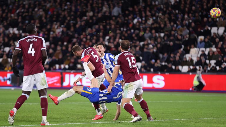 Neal Maupay equalises for Brighton late in the second half