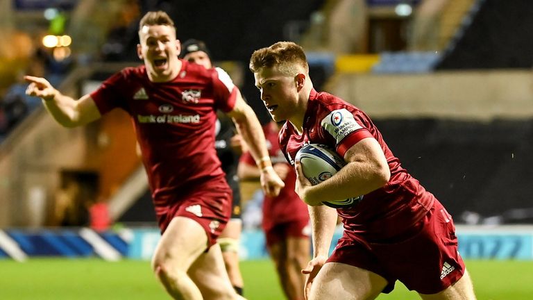 Debutant full-back Patrick Campbell skipped in for Munster's second try early in the second half 