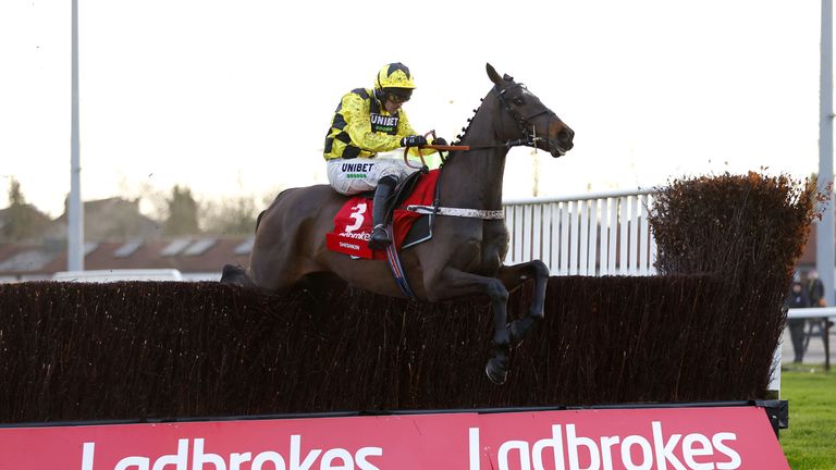 Shishkin and Nico de Boinville find their rhythm in the Desert Orchid Chase in Kempton