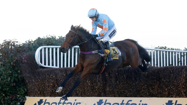 Un De Sceaux and Ruby Walsh win the 2016 Tingle Creek at Sandown
