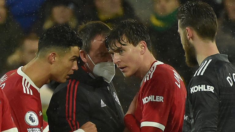 Victor Lindelof was taken off in the second half after taking a knock