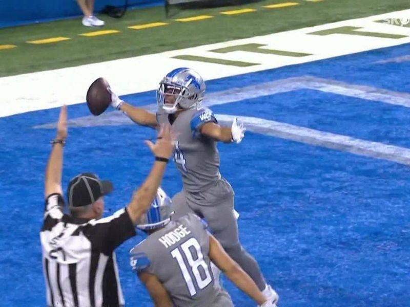 Lions' Amon-Ra St. Brown Says Refs Warned Him About TD Celebration Dance  vs. Chiefs, News, Scores, Highlights, Stats, and Rumors