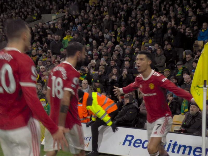 Norwich v man utd tv online channel