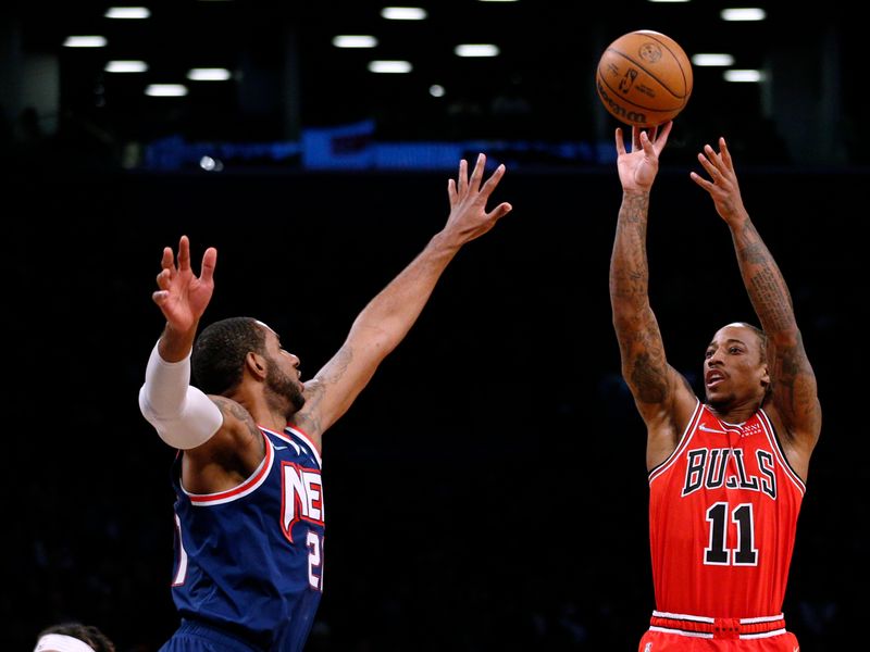 Chicago Bulls Notes: Training Camp, DeRozan's Star-Studded Workout, LaVine  Mic'd Up, More