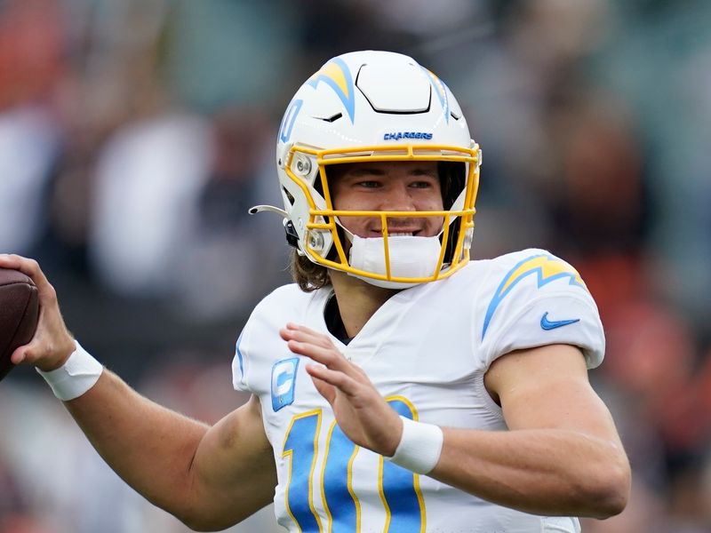 Late turnover, Hopkins 4th field goal gives Chargers OT win