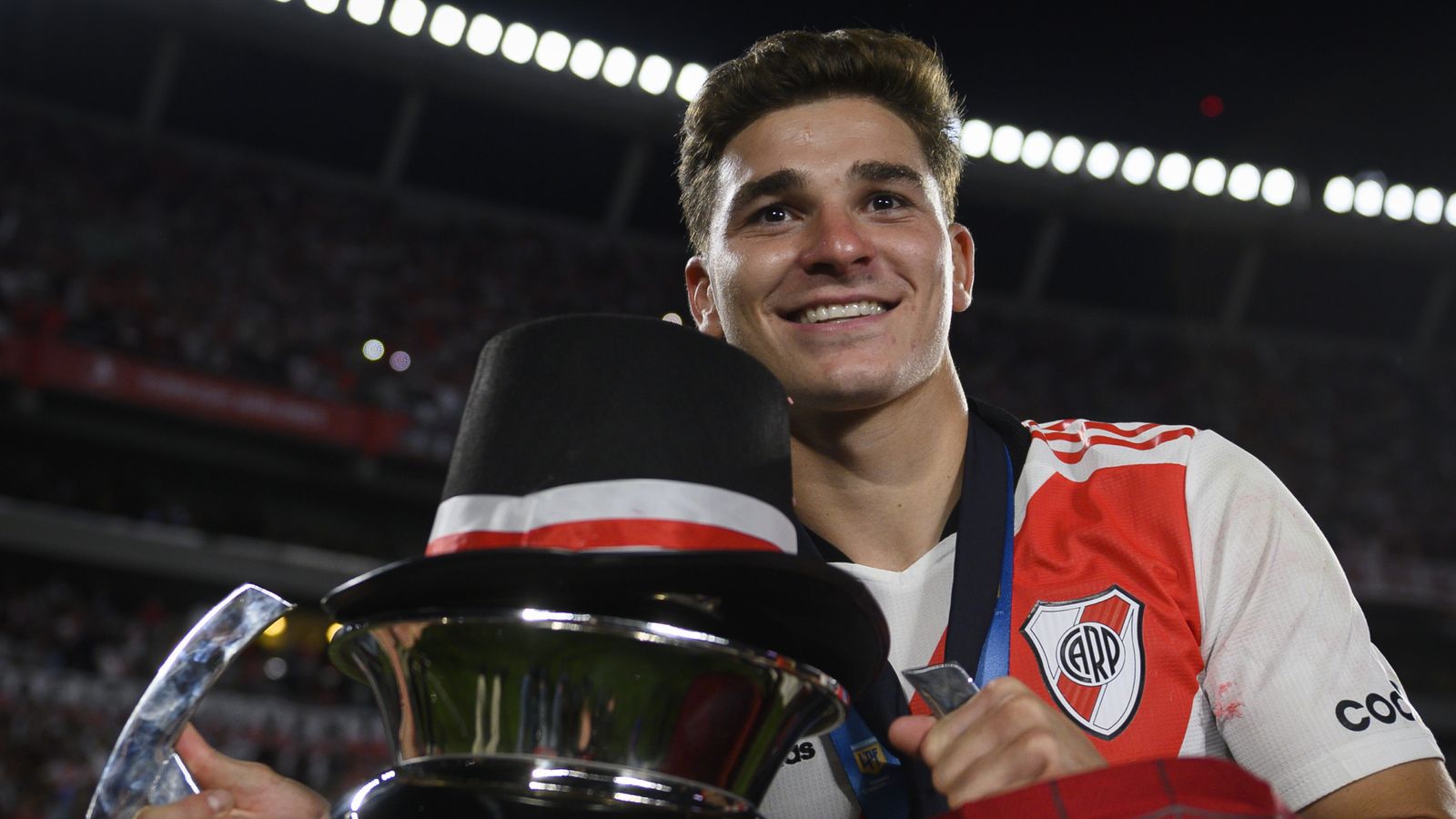 Julian Alvarez: Everything you need to know about Manchester City’s incoming striker from River Plate