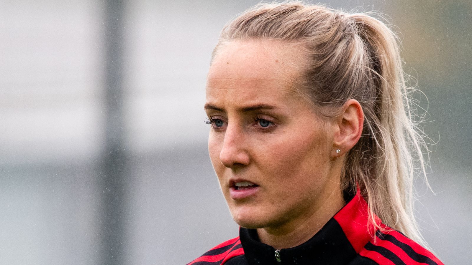 Manchester United Women's Millie Turner out indefinitely due to 'issue with artery in her neck'