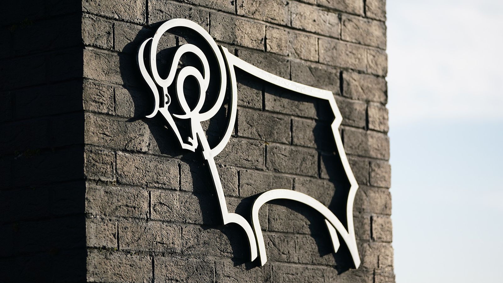 Derby County takeover: Several businesspeople ready to step in to prevent liquid..