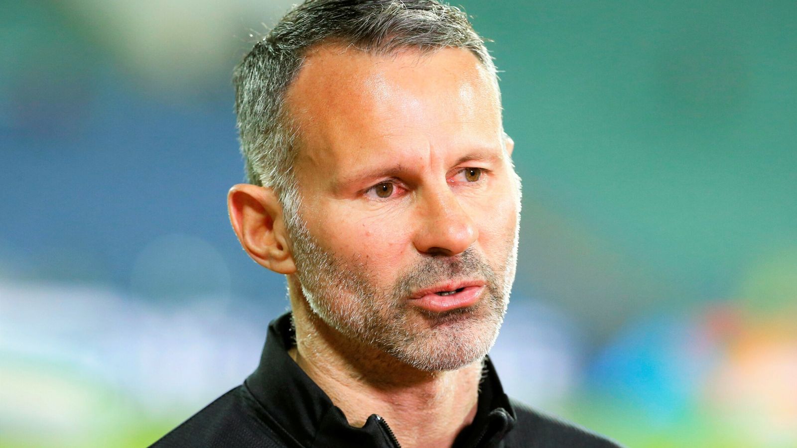 Ryan Giggs: Wales manager to stand down from role
