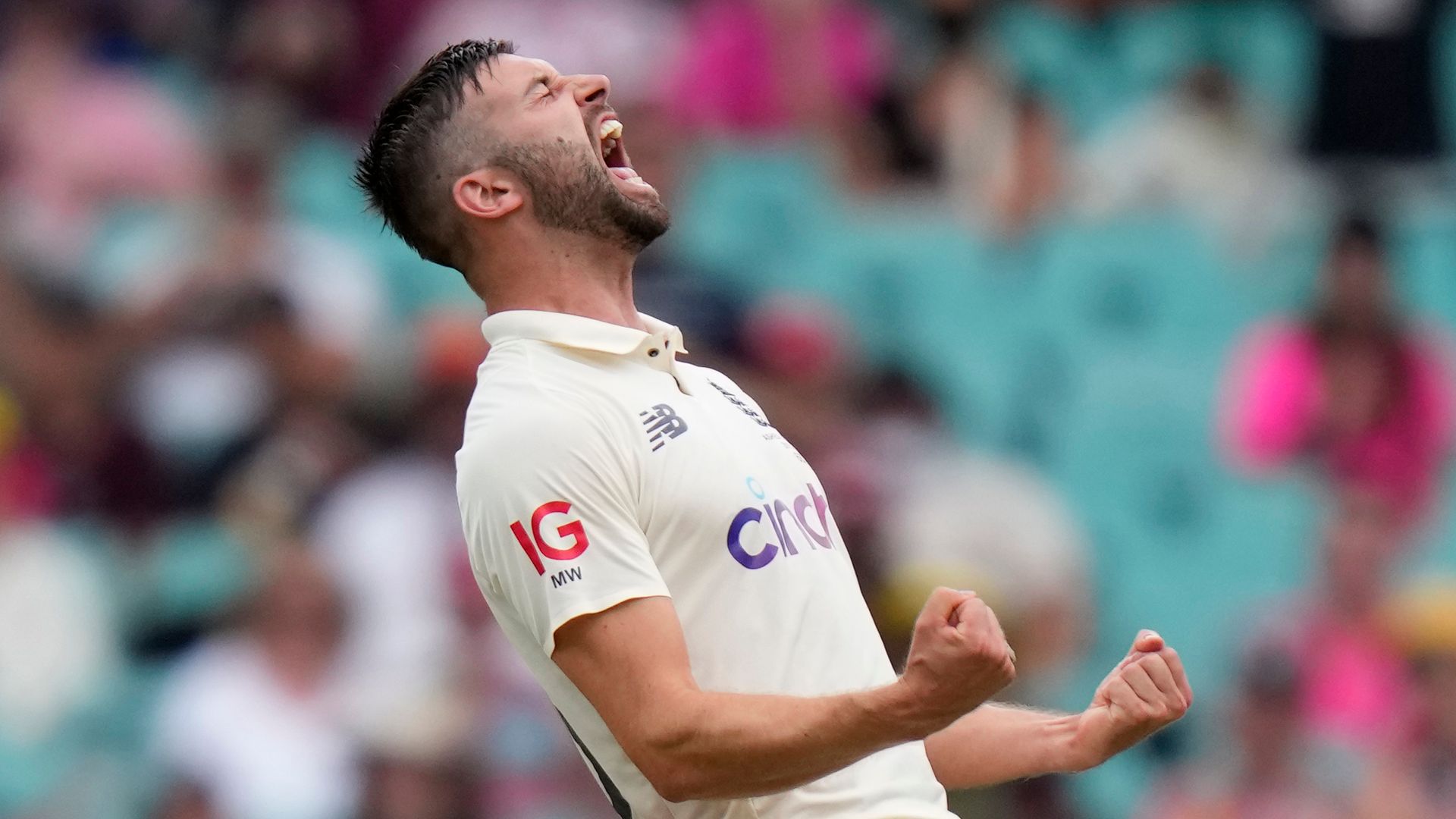 Wood wants Broad vs Warner-style battle with Labuschagne