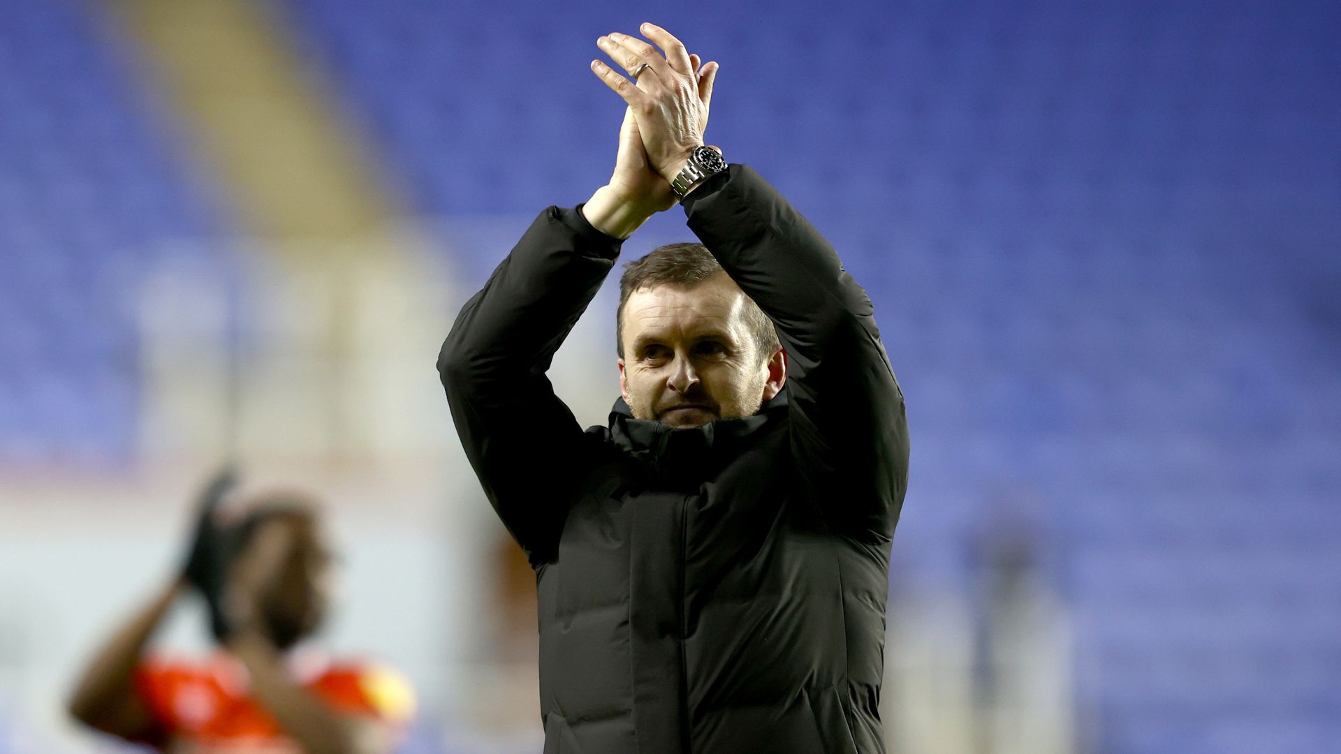 Luton claim comfortable win at Reading