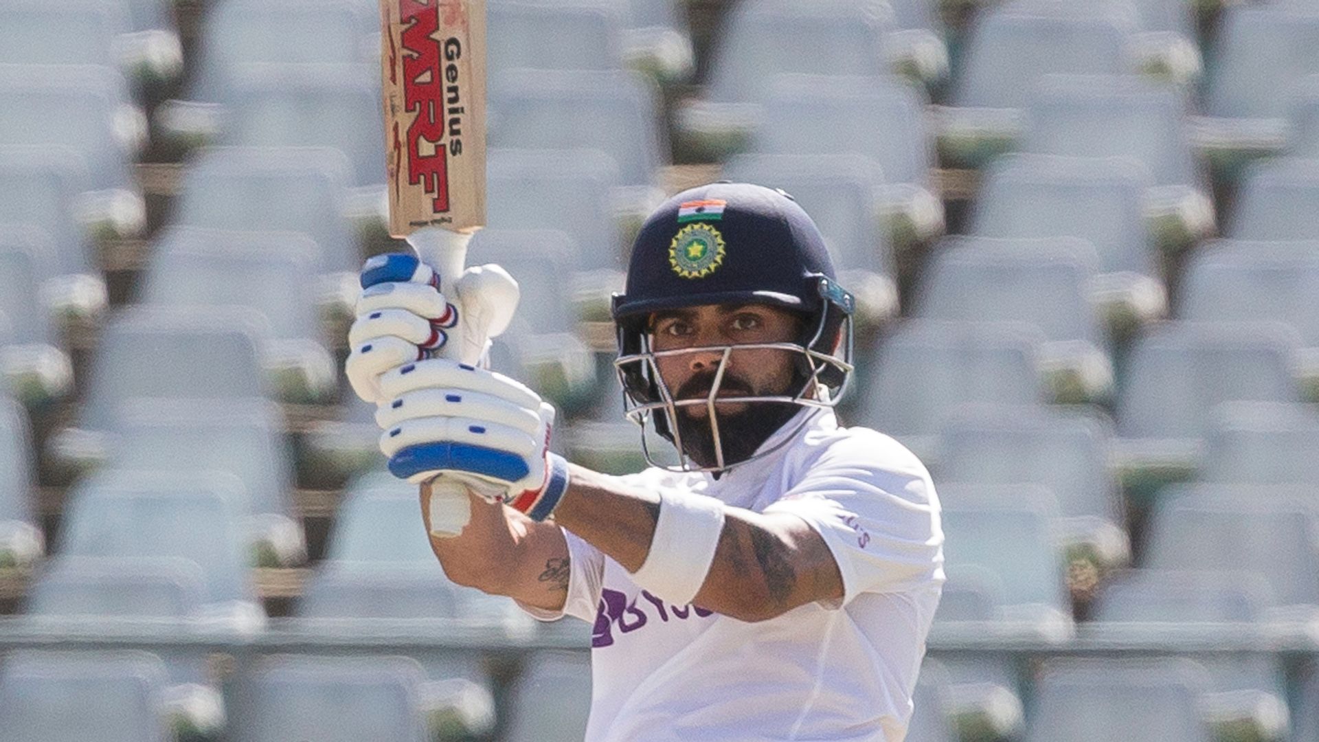 Kohli shines against SA, but India all out for 223