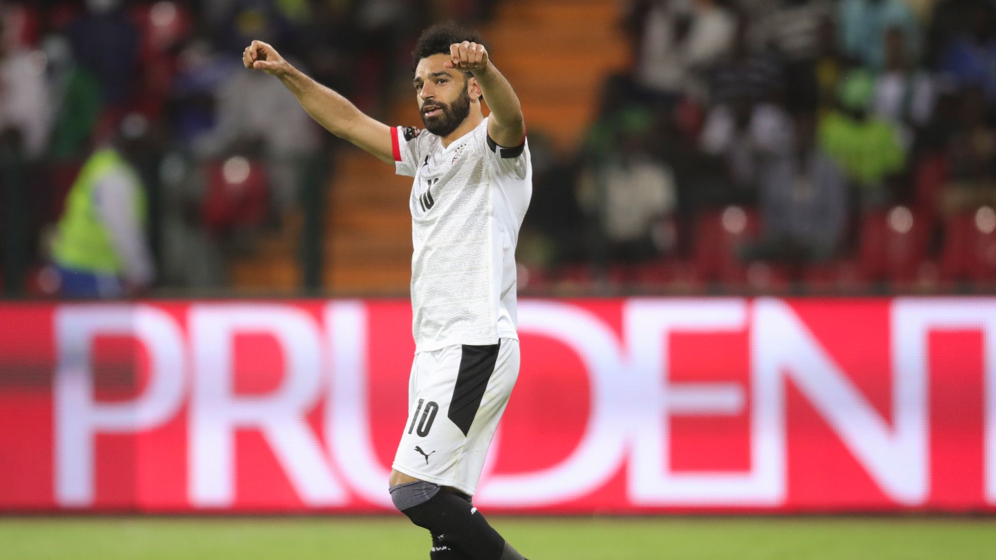 Egypt 1-0 Senegal: Mohamed Salah gets better of Sadio Mane to give Egypt World Cup playoff advantage