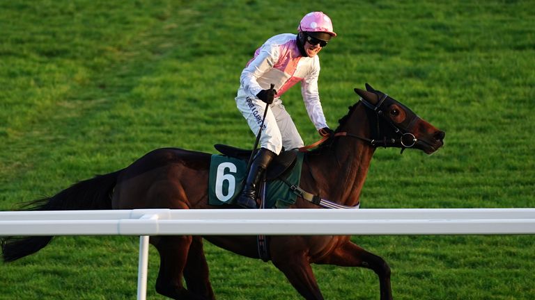 Mullenbeg ridden by Mitchell Bastyan wins at Cheltenham