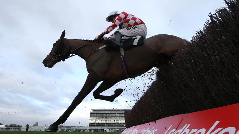 Killer Clown ridden by jockey Thomas Bellamy