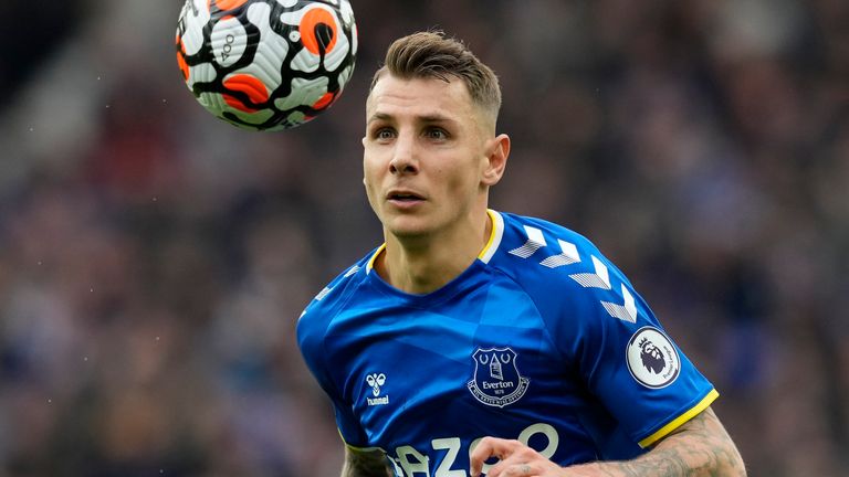 October 23, 2021, Liverpool, United Kingdom: Liverpool, England, 23rd October 2021. Lucas Digne of Everton during the Premier League match at Goodison Park, Liverpool. Picture credit should read: Andrew Yates / Sportimage(Credit Image: © Andrew Yates/CSM via ZUMA Wire) (Cal Sport Media via AP Images)


