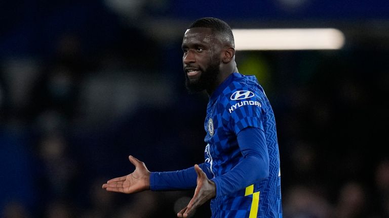 Clubs such as Real Madrid, PSG, Bayern Munich and Juventus are reportedly interested in signing Chelsea's Antonio Rudiger, whose contract expires in the summer and would therefore be free.