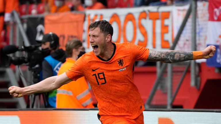 Netherlands&#39; Wout Weghorst celebrates scoring his side&#39;s second goal during the friendly soccer match between The Netherlands and Georgia, in the run-up to the Euro2020 soccer tournament, in Enschede, eastern Netherlands, Sunday, June 6, 2021. (AP Photo/Peter Dejong)


