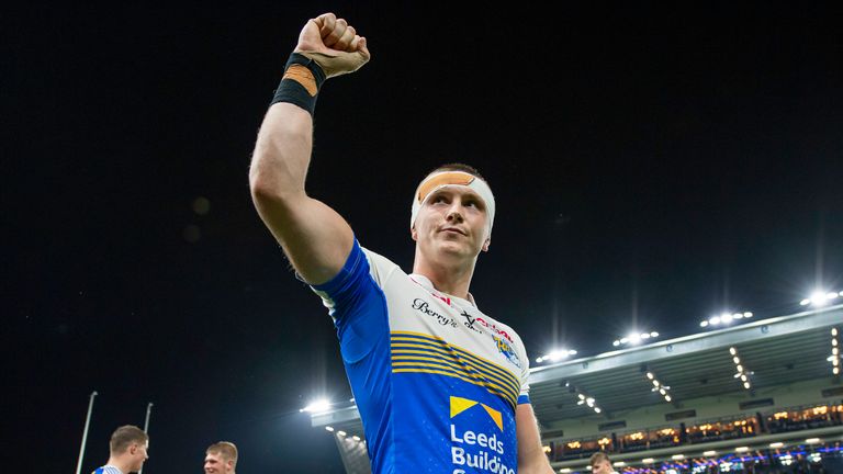 Picture by Allan McKenzie/SWpix.com - 19/08/2021 - Rugby League - Betfred Super League Round 20 - Leeds Rhinos v Huddersfield Giants - Emerald Headingley Stadium, Leeds, England - Leeds's Harry Newman thanks the fans for their support after victory over Huddersfield.