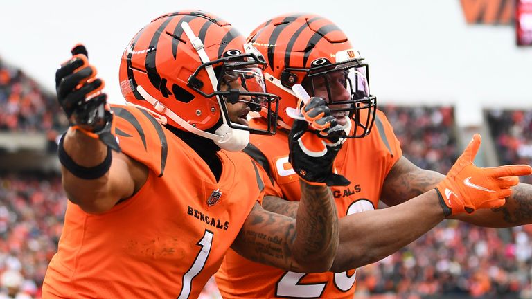 Playoff Picture: AFC Field Set As Bengals Lock Into No. 3 Seed - Sports  Illustrated Cincinnati Bengals News, Analysis and More