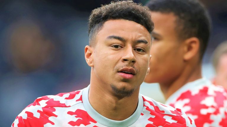 Jesse Lingard: Newcastle United prepared to pay loan fee for Manchester  United forward | Transfer Centre News | Sky Sports