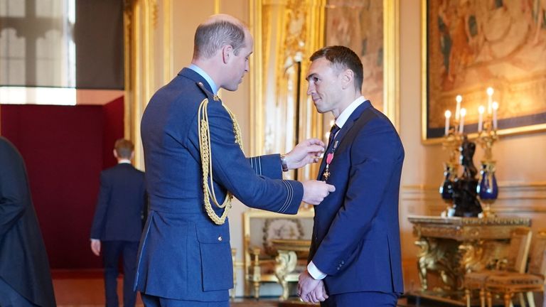 Investitures at Windsor Castle
Kevin Sinfield is made an OBE (Officer of the Order of the British Empire) by the Duke of Cambridge during an investiture ceremony at Windsor Castle. Picture date: Wednesday January 12, 2022.