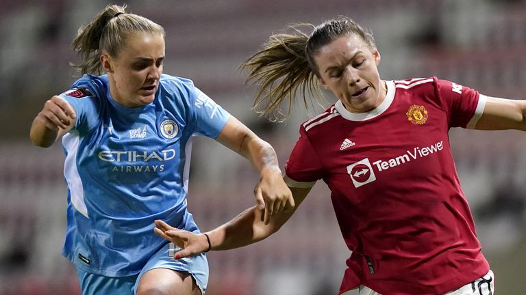Manchester United will host rivals City in the next round of the Women's FAS Cup