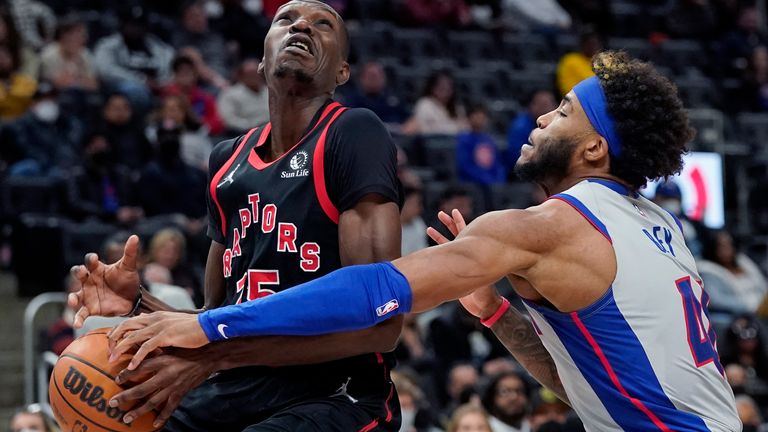 Detroit striker Pistons Saddiq Bey knocked down a ball from Toronto Raptors striker Chris Boucher during the second half of an NBA basketball game on Friday, January 14, 2022 in Detroit.