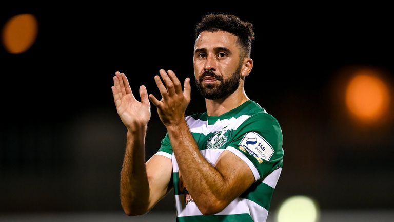 Dublin, Ierland - 10 september 2021;  Roberto Lopes van Shamrock Rovers neemt deel aan de SSE Airtricity Premiership Division-wedstrijd tussen Shamrock Rovers en Waterford in het Tallaght Stadium in Dublin.  (Foto door Stephen McCarthy/Sportsfile via Getty Images)