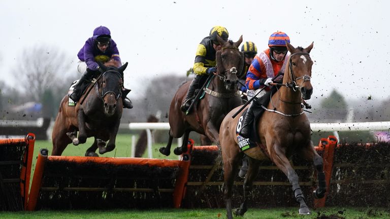Sea Sessions races clear to win at Aintree in December